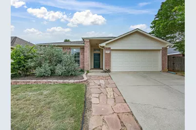 1123 Greenview Lane, Kennedale, TX 76060 - Photo 2