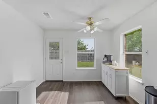 1123 Greenview Ln, Kennedale, TX 76060 - Photo 14