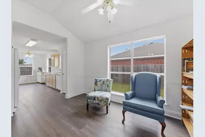 1123 Greenview Lane, Kennedale, TX 76060 - Photo 10
