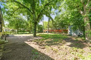 1711 Quadrangle Dr, Dallas, TX 75228 - Photo 28