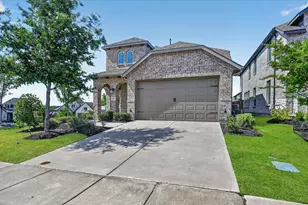 1850 Eagle Landing, Van Alstyne, TX 75495 - Photo 2