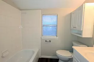 1814 Gravley Dr, Carrollton, TX 75006 - Photo 10