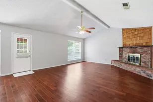 3708 Bordeaux Ct, Arlington, TX 76016 - Photo 4