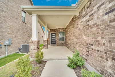 610 Hemingway Lane, Lowry Crossing, TX 75069 - Photo 2