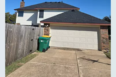 1203 White Drive, Cedar Hill, TX 75104 - Photo 18
