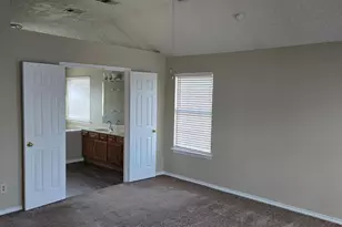 1203 White Dr, Cedar Hill, TX 75104 - Photo 2