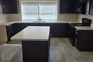 1203 White Dr, Cedar Hill, TX 75104 - Photo 10