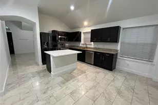 6304 Spring Ranch Dr, Fort Worth, TX 76179 - Photo 6