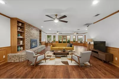 1904 Meadow Glen, Irving, TX 75060 - Photo 20