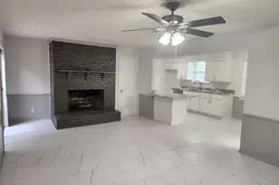 1838 Oak Hill Cir, Dallas, TX 75217 - Photo 10