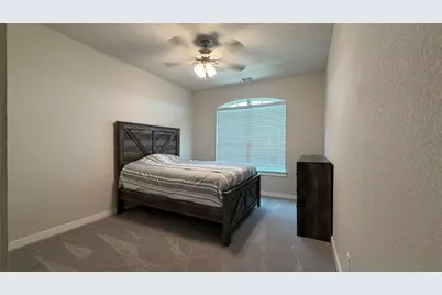 912 Fallbrook Avenue, Denton, TX 76210 - Photo 18