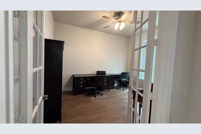 912 Fallbrook Avenue, Denton, TX 76210 - Photo 14