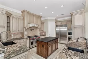 6628 Sondra Dr, Dallas, TX 75214 - Photo 10