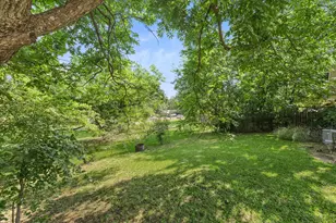 2308 Royal Ln, Greenville, TX 75402 - Photo 30