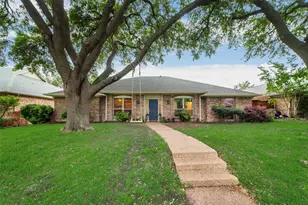 6931 Echo Bluff Dr, Dallas, TX 75248 - Photo 2