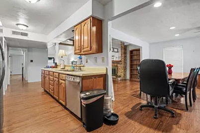 4510 Bridgeport Drive, Garland, TX 75043 - Photo 16