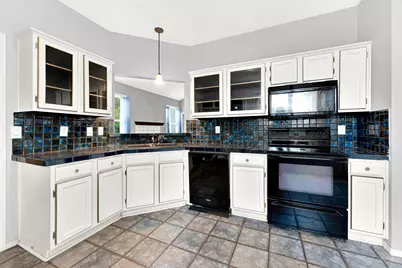 6206 Shattuck Drive, Garland, TX 75044 - Photo 10