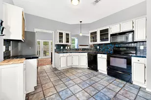 6206 Shattuck Dr, Garland, TX 75044 - Photo 8