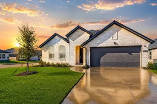 2902 Italia Ter, Princeton, TX 75407 - Photo 2