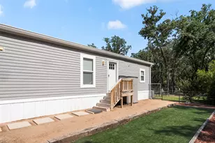 229 Forest Ln Dr, Mabank, TX 75156 - Photo 1