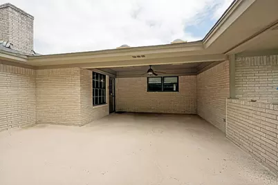 2414 Lakeview Circle, Arlington, TX 76013 - Photo 22