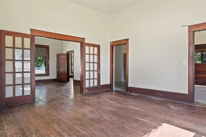 400 S Broad Street, Saint Jo, TX 76265 - Photo 6