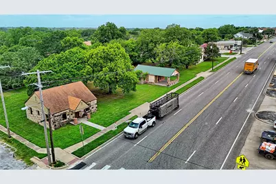 400 S Broad Street, Saint Jo, TX 76265 - Photo 1