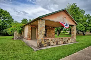 400 S Broad St, Saint Jo, TX 76265 - Photo 10