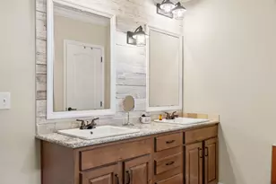 1223 Co Rd 1540, Alba, TX 75410 - Photo 16