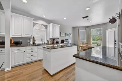 4737 Bristol Trace Trail, Fort Worth, TX 76244 - Photo 6