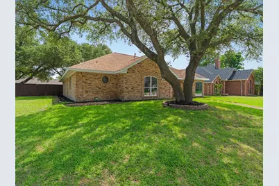 3718 Thornhill Way, Rowlett, TX 75088 - Photo 2