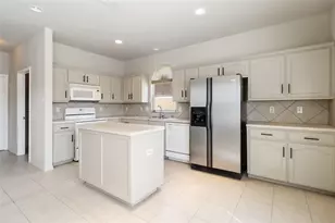 2680 Silver Hill Dr, Fort Worth, TX 76131 - Photo 10