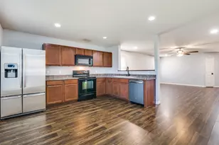 707 Windflower Dr, Fate, TX 75087 - Photo 4