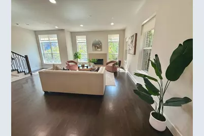 7700 Eastern Avenue #401, Dallas, TX 75209 - Photo 14