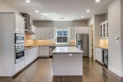 7700 Eastern Avenue #401, Dallas, TX 75209 - Photo 10