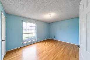 1306 Bluffview Dr, Seagoville, TX 75159 - Photo 14