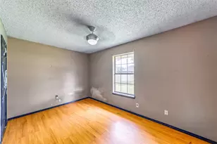 1306 Bluffview Dr, Seagoville, TX 75159 - Photo 18