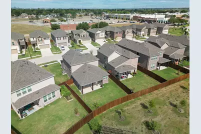 2806 Henson Lane, Garland, TX 75040 - Photo 32