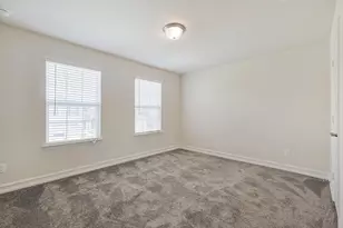 2806 Henson Ln, Garland, TX 75040 - Photo 20