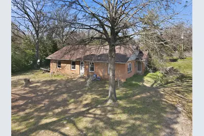 615 Quitman Street, Pittsburg, TX 75686 - Photo 1