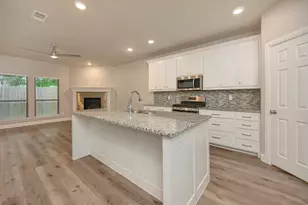 124 Elm Ln, Roanoke, TX 76262 - Photo 14