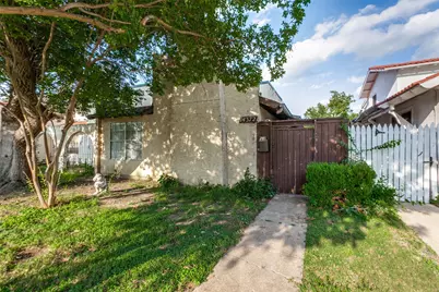 14372 Haymeadow Circle, Dallas, TX 75254 - Photo 2