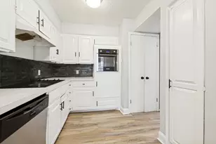 14372 Haymeadow Cir, Dallas, TX 75254 - Photo 18