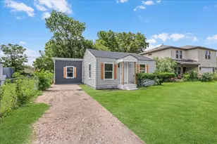 1808 Glenmore Ave, Fort Worth, TX 76102 - Photo 4