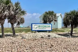 134 China Beach Dr, Corpus Christi, TX 78373 - Photo 10