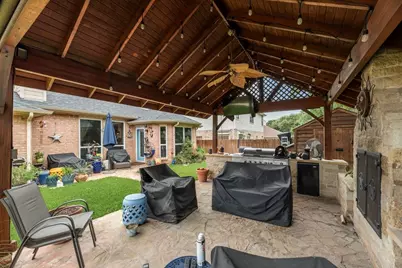 808 Chancellorsville Parkway, Grand Prairie, TX 75052 - Photo 30