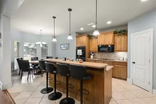105 Country Ridge Ct, Red Oak, TX 75154 - Photo 16