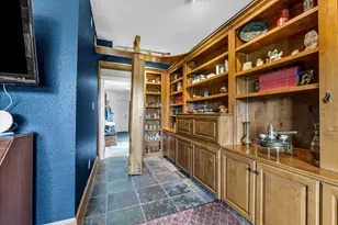 404 Charleston Park Dr, Woodway, TX 76712 - Photo 16