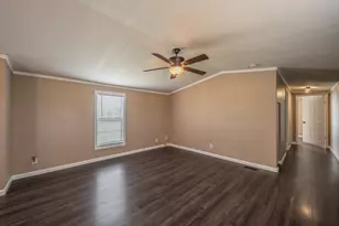 18035 Brookfield Dr, Justin, TX 76247 - Photo 8