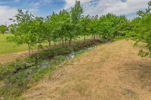 18035 Brookfield Dr, Justin, TX 76247 - Photo 20